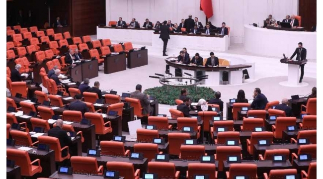 ‘Üç dönem’ kuralına takılan AK Parti’li vekiller TBMM’ye küstü, koltuklar boş kaldı