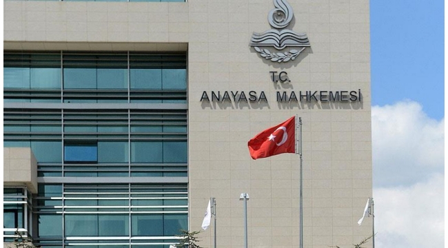 AYM’den manzaralar: Kes yapıştır karar, rekortmen üyeler